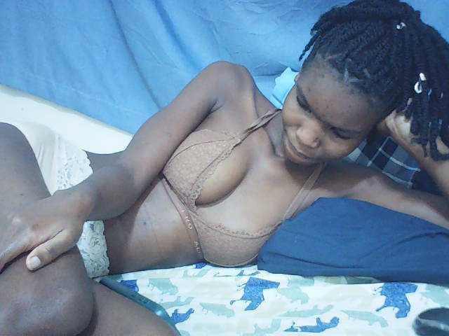 Beautyviny2 live webcam show