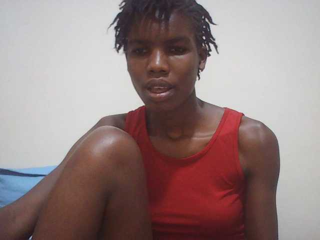 Beautyviny2 live cam on BongaCams