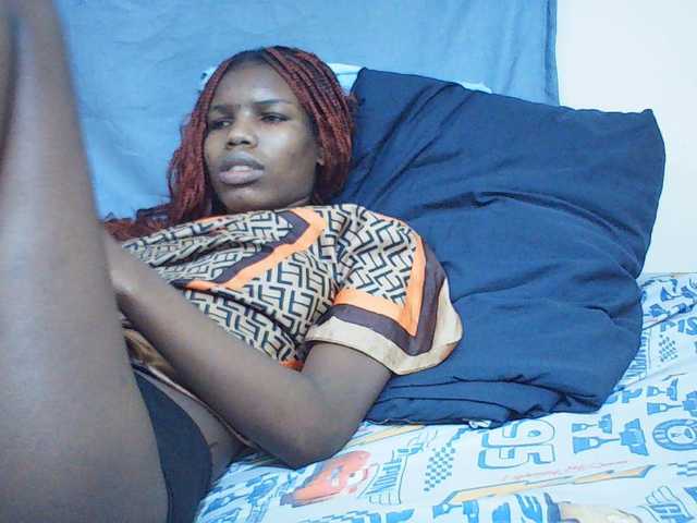 Beautyviny2 live cam on BongaCams