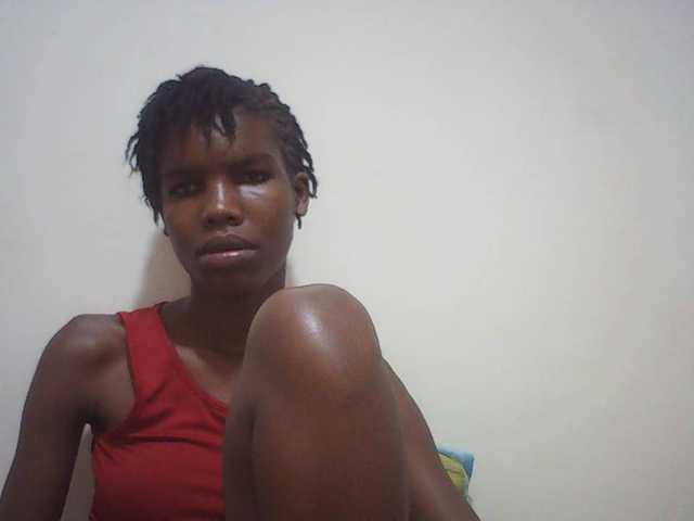 Beautyviny2 live cam on BongaCams