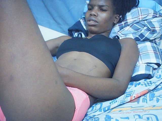 Beautyviny2 live cam