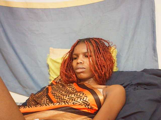 Beautyviny2 live cam on BongaCams