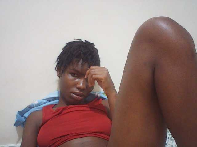 Beautyviny2 live cam on BongaCams