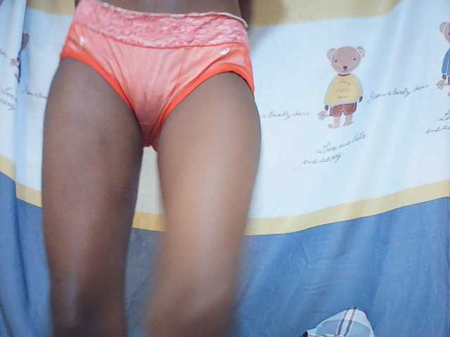 Beautyviny2 live cam on BongaCams