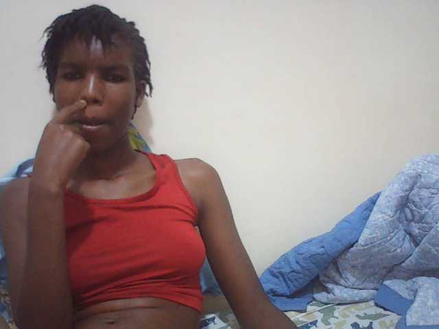Beautyviny2 live cam on BongaCams