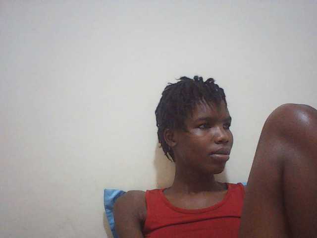 Beautyviny2 live cam on BongaCams