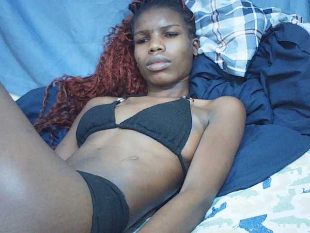 Beautyviny2 live cam on BongaCams