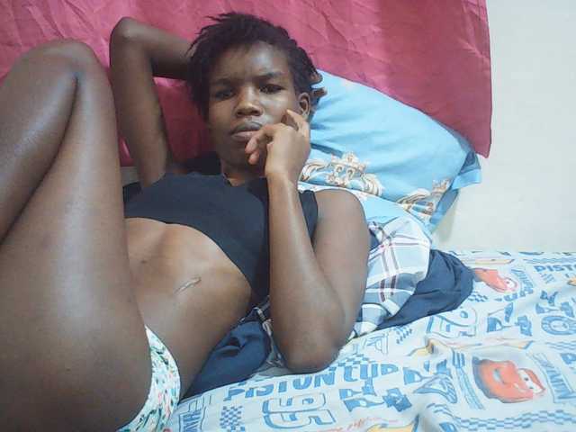 Beautyviny2 live cam on BongaCams