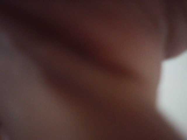 Beautyviny2 live cam on BongaCams