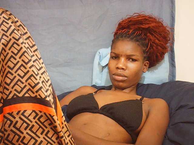 Beautyviny2 live cam on BongaCams