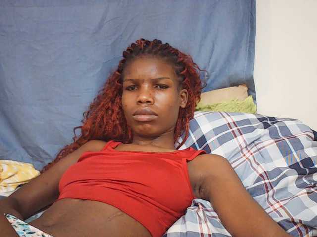 Beautyviny2 live cam on BongaCams