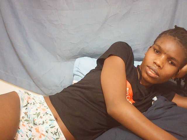 Beautyviny2 live webcam show