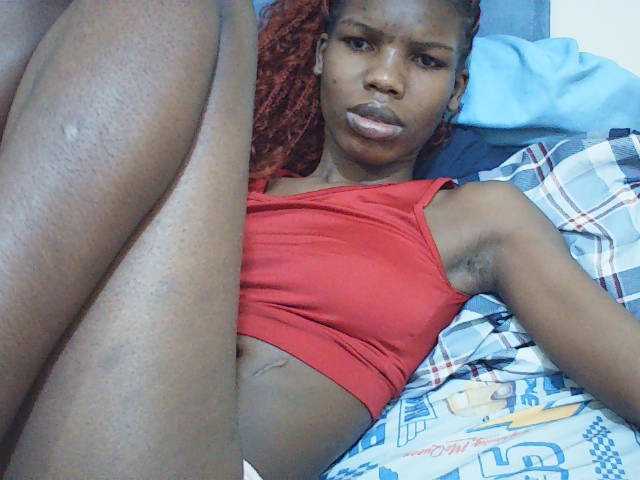 Beautyviny2 live cam on BongaCams