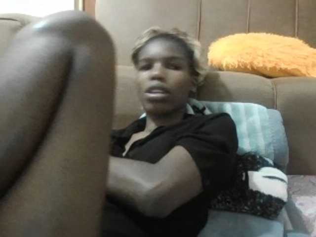 Beautyviny2 live cam preview