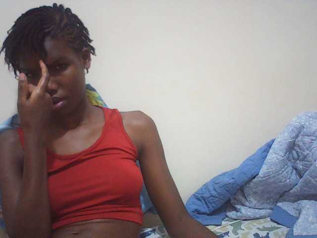 Beautyviny2 live cam on BongaCams