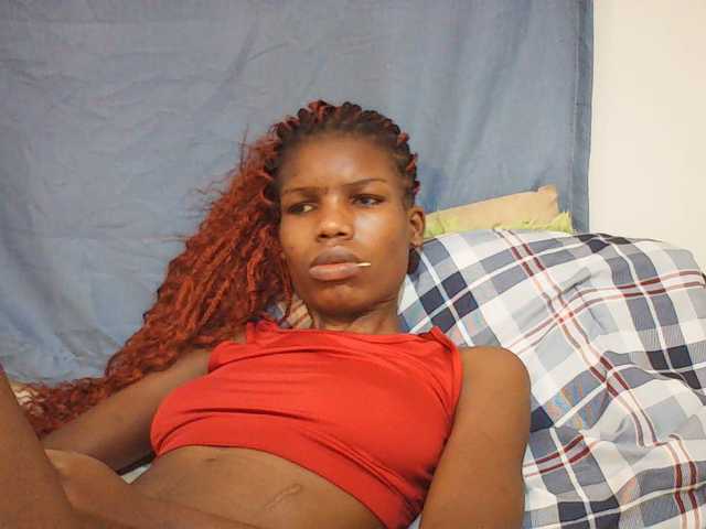 Beautyviny2 live cam on BongaCams