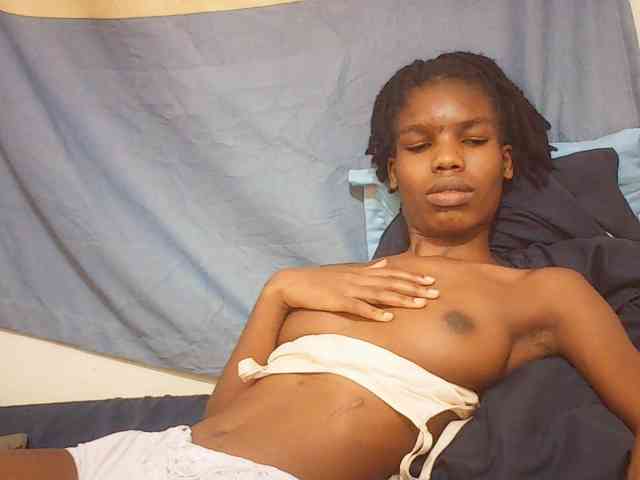 Beautyviny2's cam show statistics and live stream