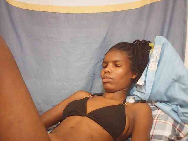 Model: Beautyviny2