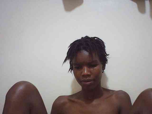 Model: Beautyviny2