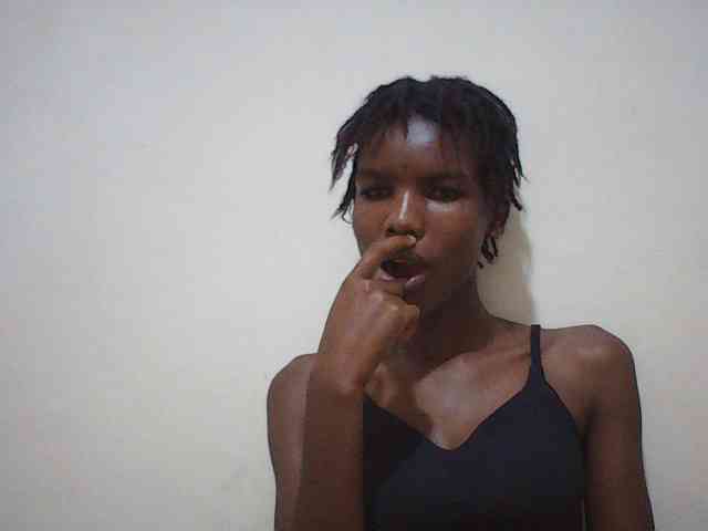 Model: Beautyviny2