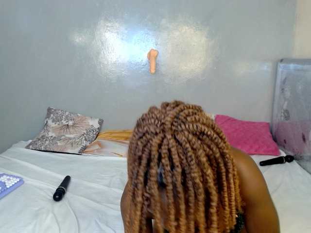 Zenno live webcam show