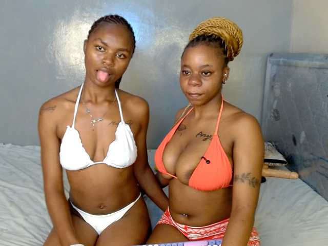Zenno live cam on BongaCams