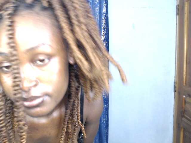 Zenno live cam on BongaCams