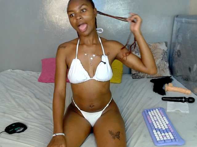Zenno live cam on BongaCams