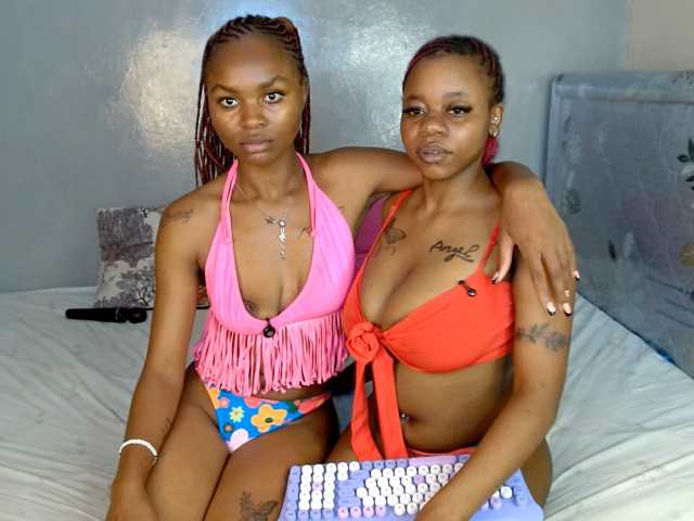 Zenno live cam on BongaCams