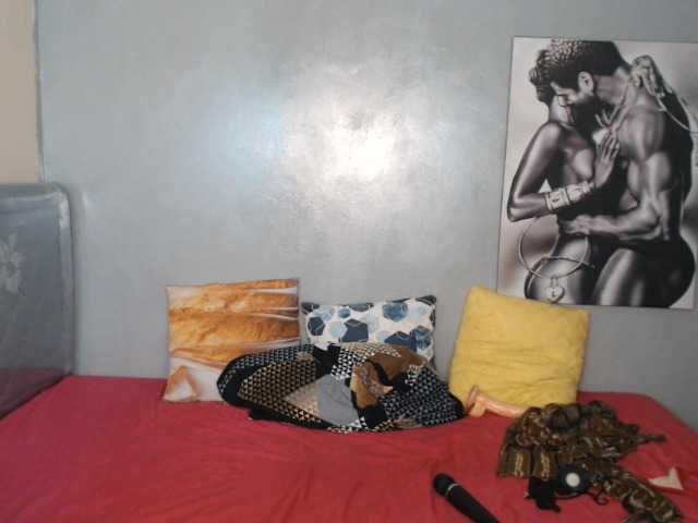 Zenno live cam on BongaCams
