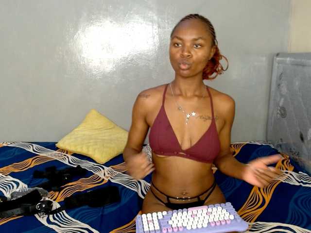 Zenno live cam on BongaCams