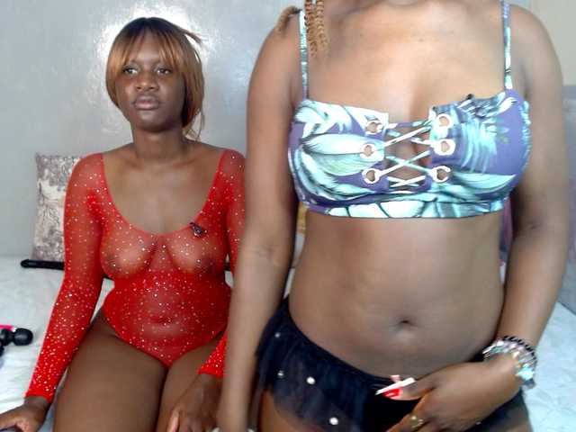 Zenno live webcam show