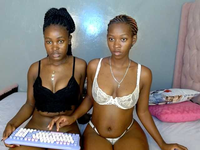 Zenno live cam on BongaCams