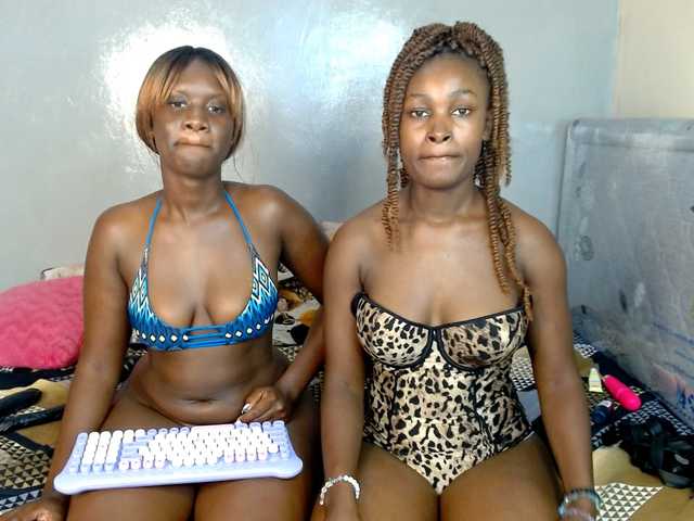Zenno live cam on BongaCams