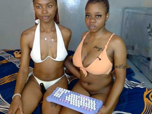 Zenno live cam on BongaCams