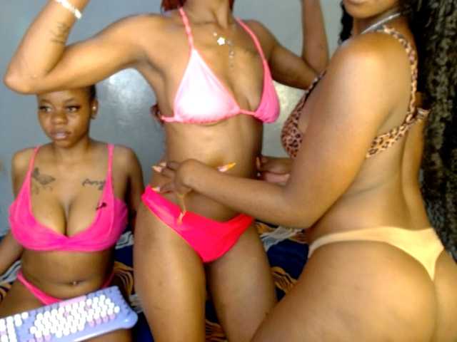 Zenno live cam on BongaCams