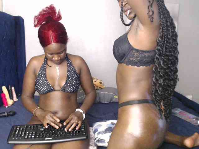 Zenno Sex Cam Show