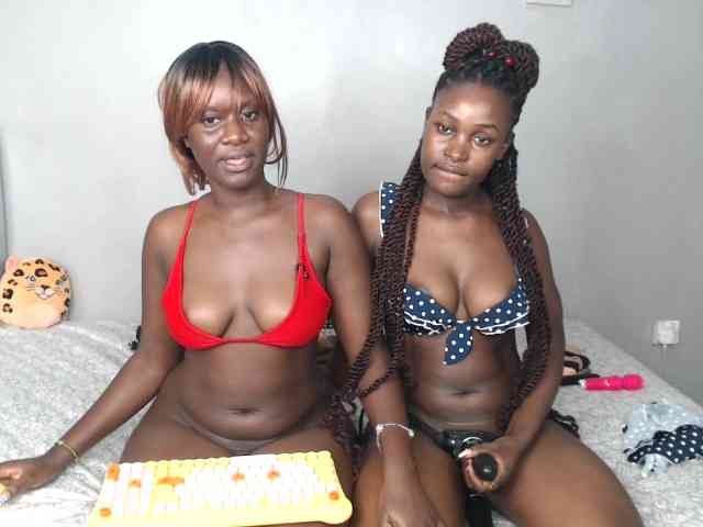Zenno Sex Cam Show