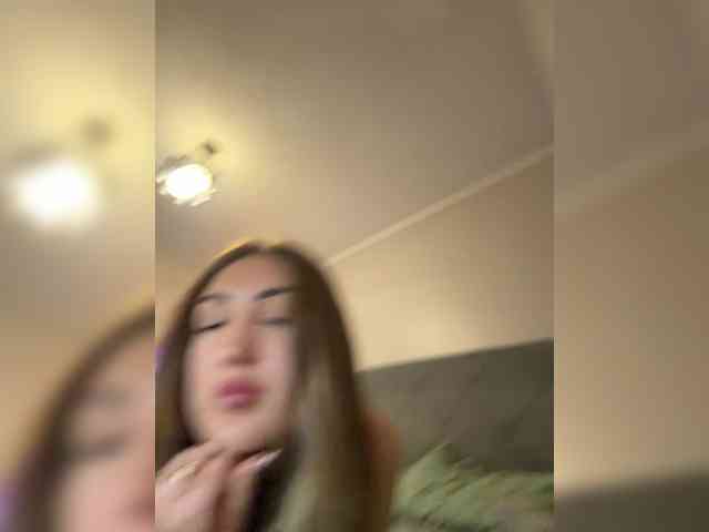 MeriWoulders webcam