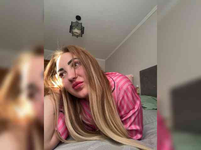 MeriWoulders webcam