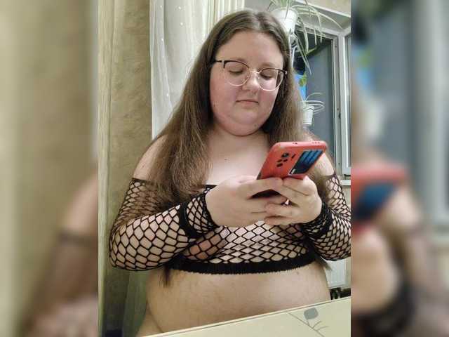 Karina-deva live cam on BongaCams