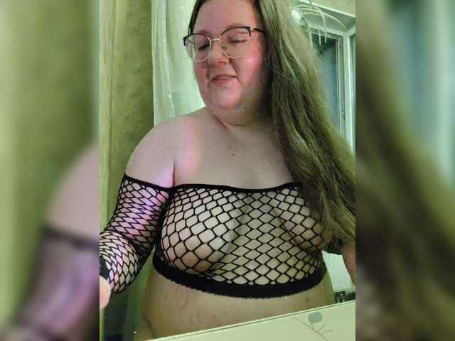Karina-deva live cam on BongaCams