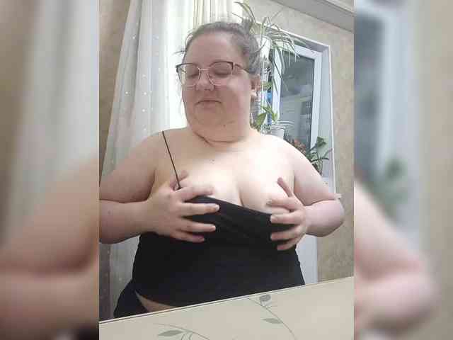 Karina-deva webcam
