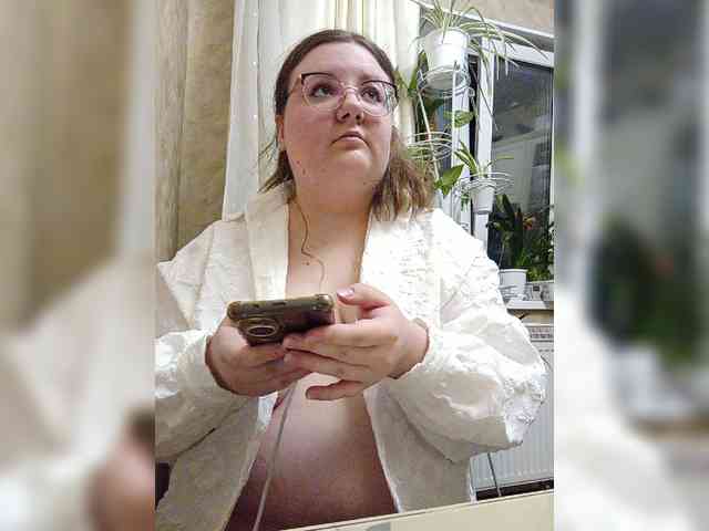 Karina-deva webcam