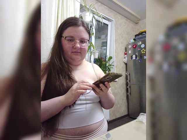 Karina-deva webcam
