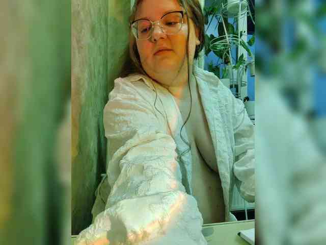 Karina-deva webcam