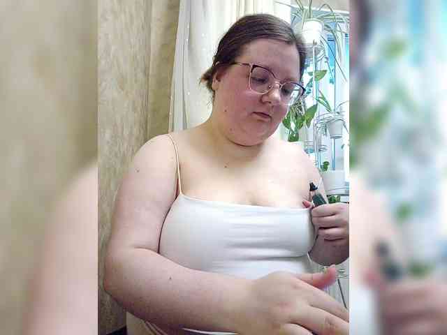 Karina-deva webcam