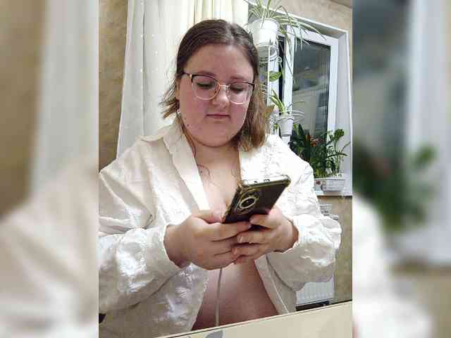 Karina-deva webcam