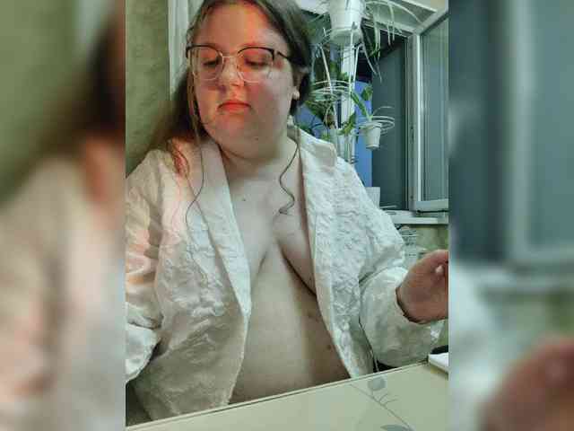 Karina-deva webcam