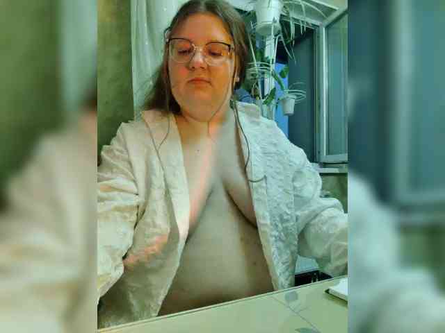 Karina-deva webcam